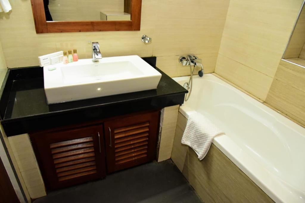 Aswadduma Hotel Dambulla Kültér fotó